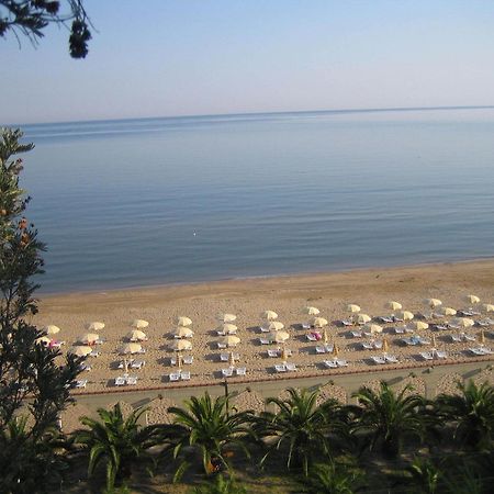 Villaggio Hotel Ripa Роді-Гарганіко Екстер'єр фото